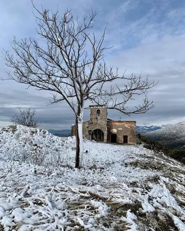 Villa Anna Castrocielo Exteriör bild